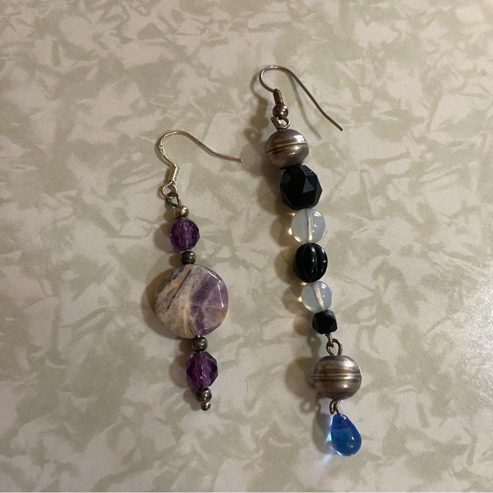 Bead Single Earrings ~ you get both #7214 ☝️❤️‍🔥